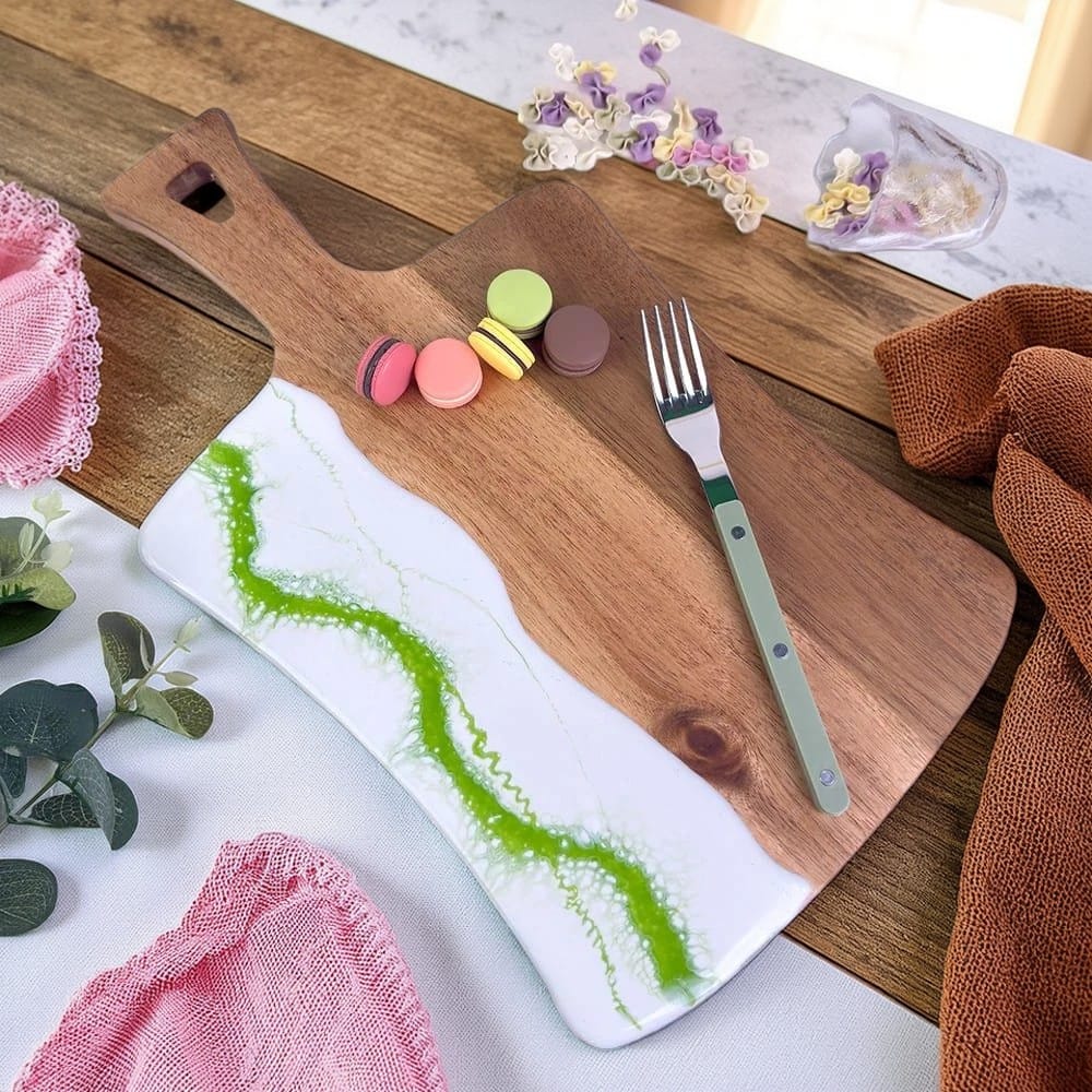 resin cutting board