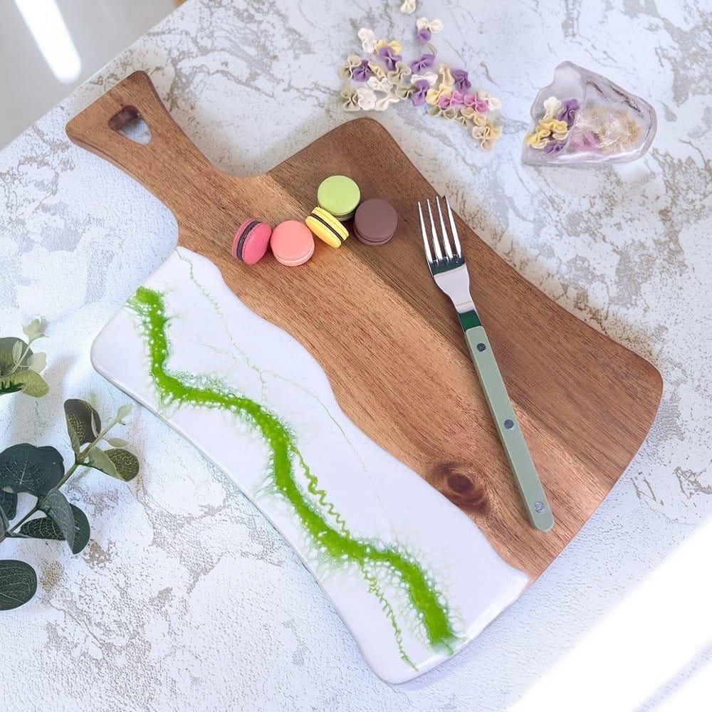 resin cutting board